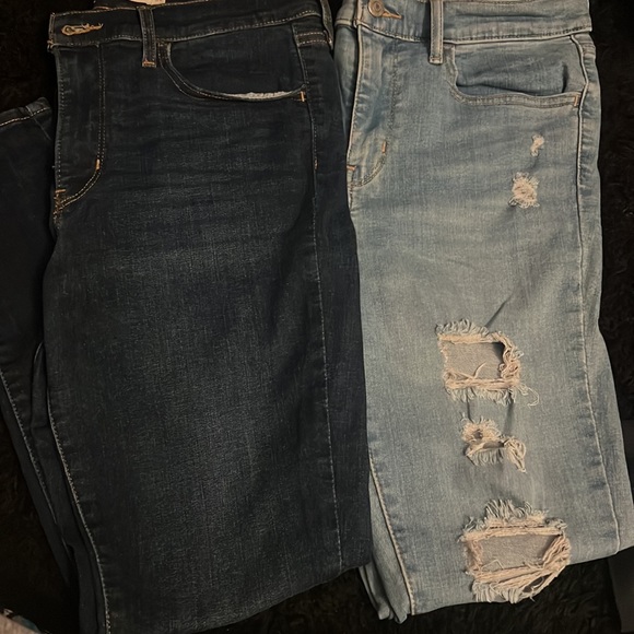 Levi jeans size 30 high rise - Picture 2 of 4